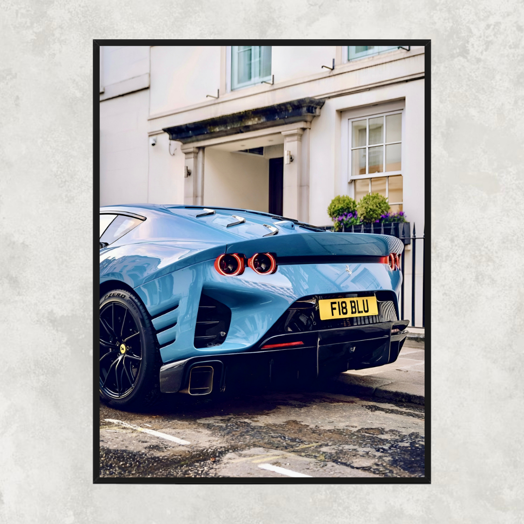 Ferrari 812 Competizione London - Old Money