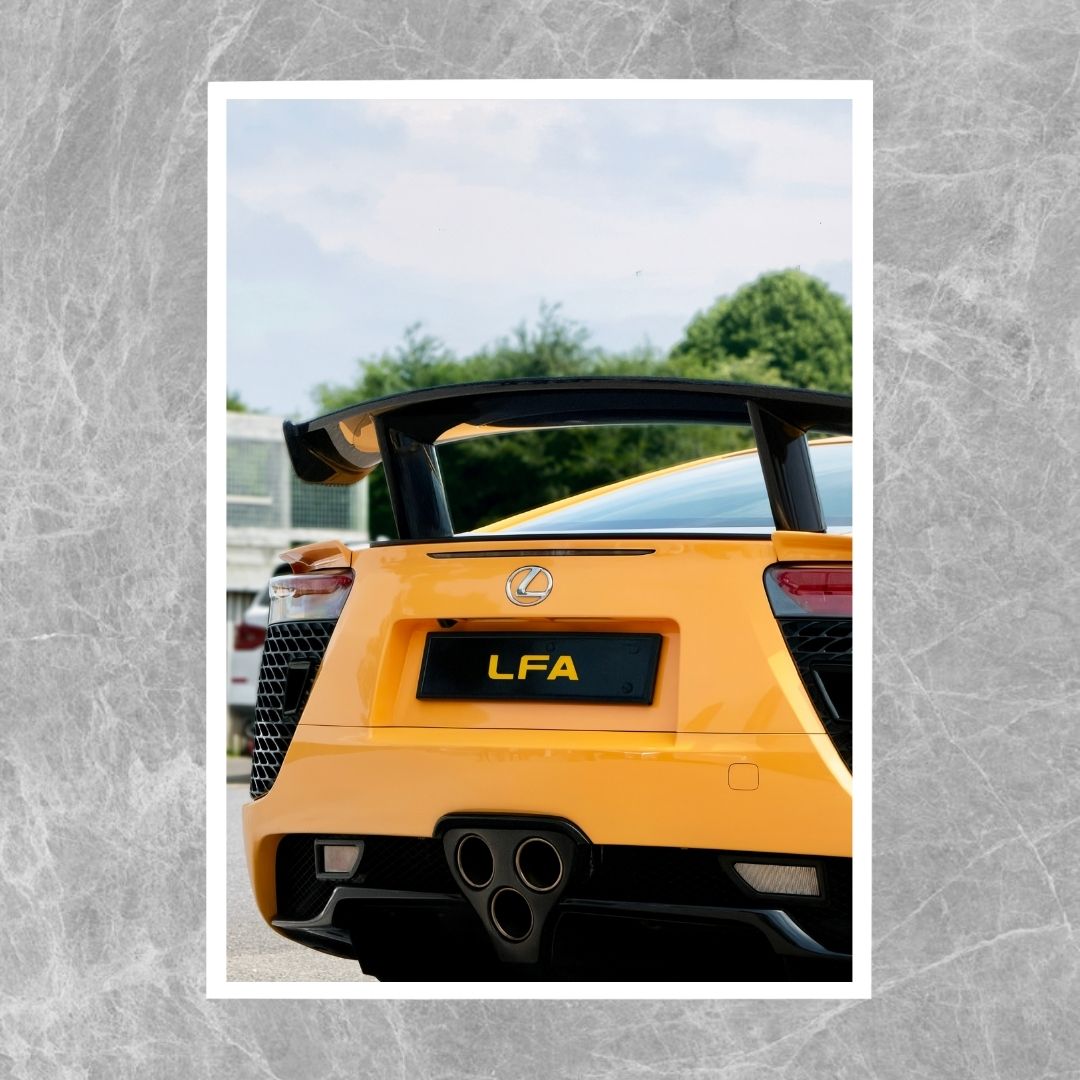 Lexus LFA Yellow - Gallery