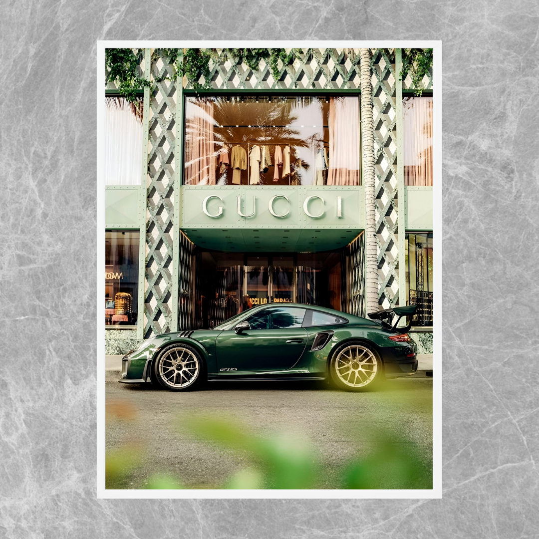 Porsche GT2 RS Gucci - Old money