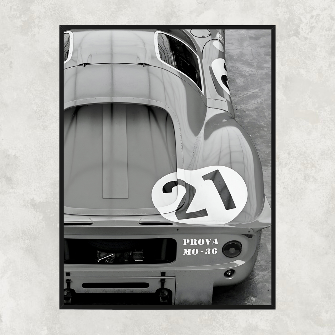 Ferrari 330 P4 - Old money