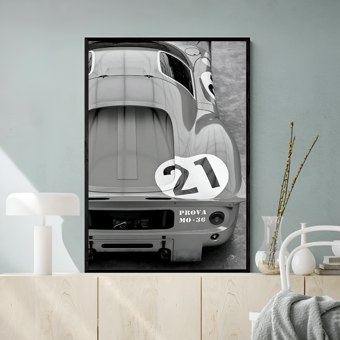 Ferrari 330 P4 - Old money