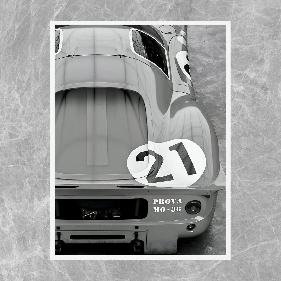 Ferrari 330 P4 - Old money