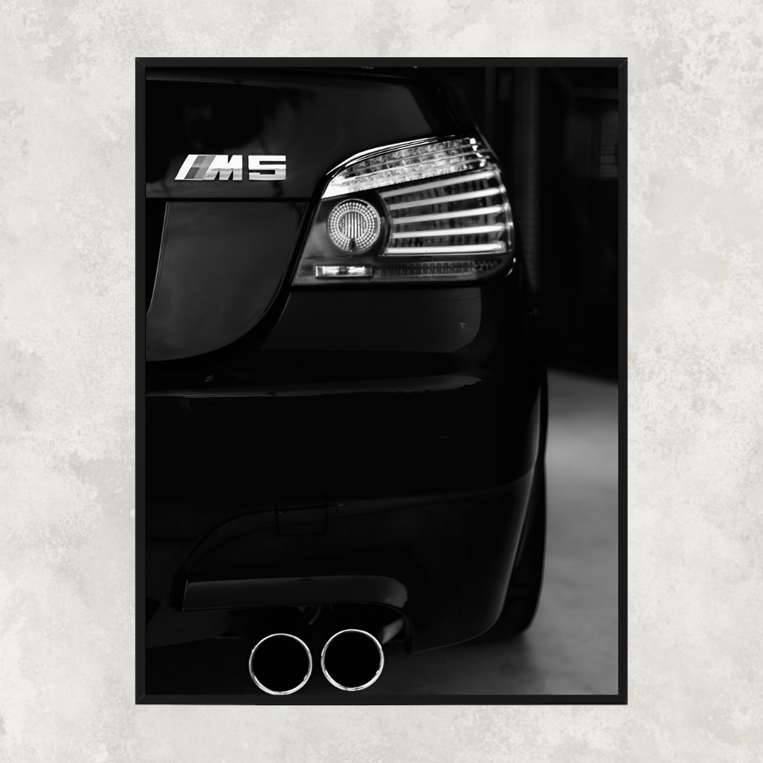 BMW M5 E60 Rear - Old money