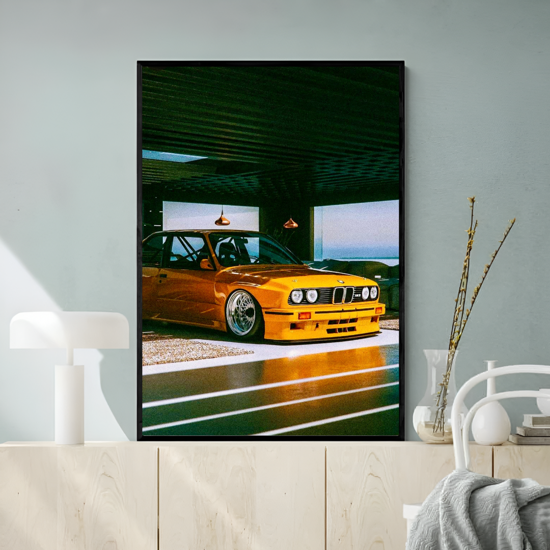 BMW M3 E30 Yellow - Old Money