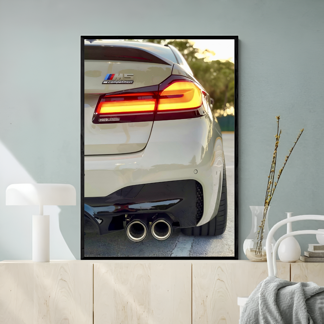 BMW M5 Competition Rear - Old money