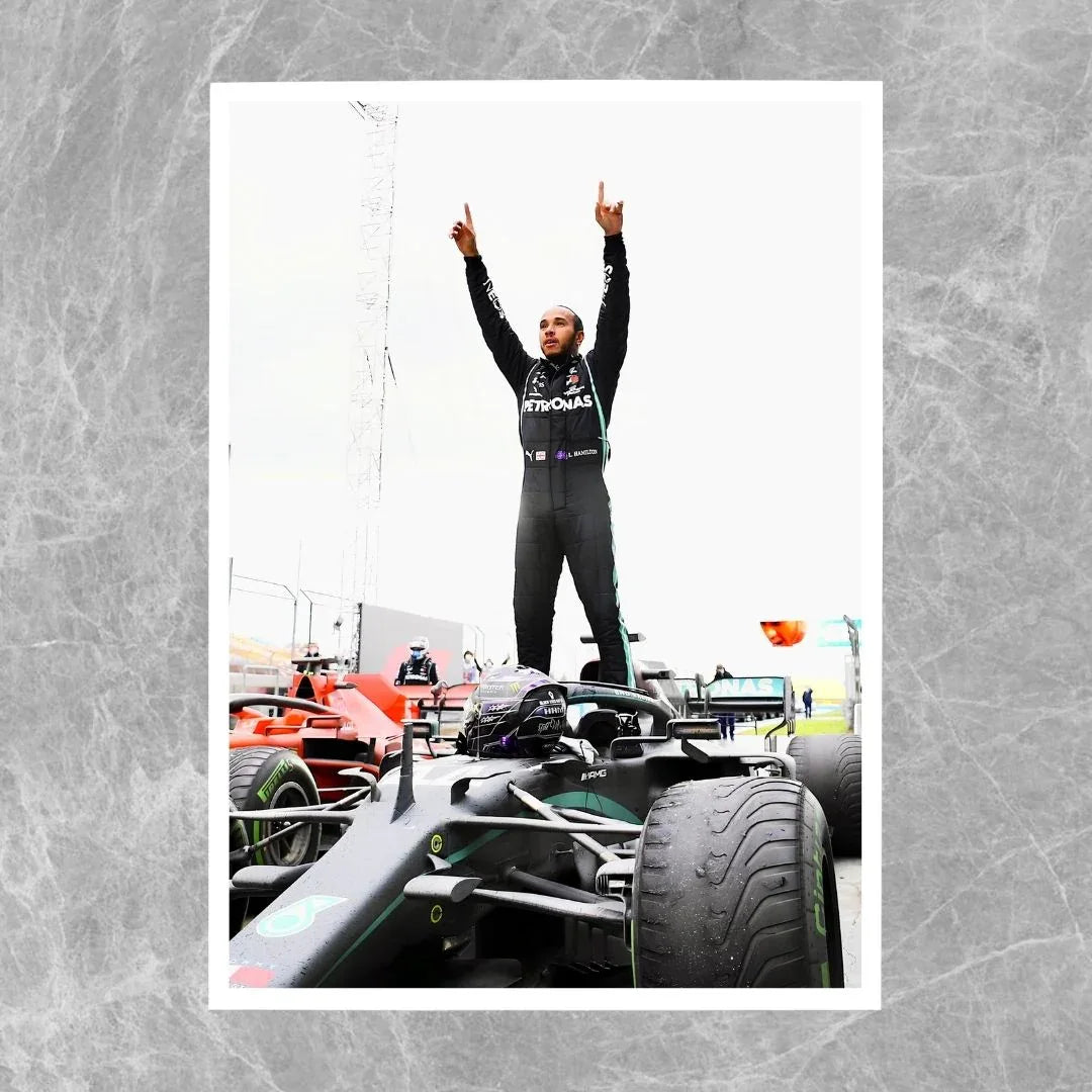 Lewis Hamilton gewinnt siebte Formel-1-Weltmeisterschaft für Mercedes – Galerie