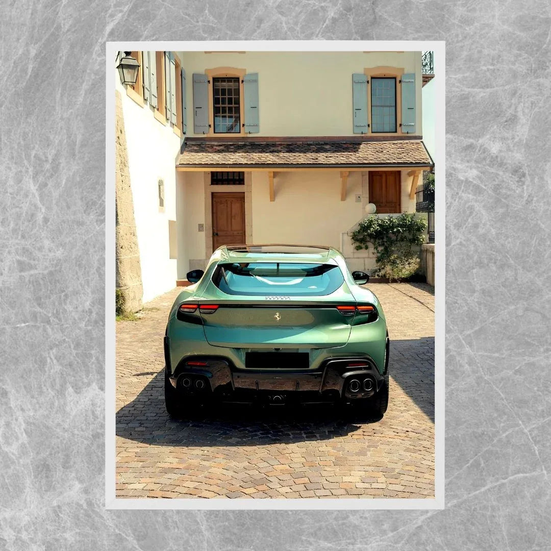 Ferrari Purosangue Heckansicht - Galerie